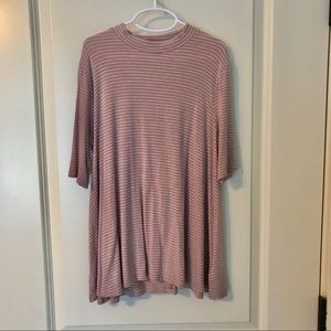 American Eagle Back Cut Tee